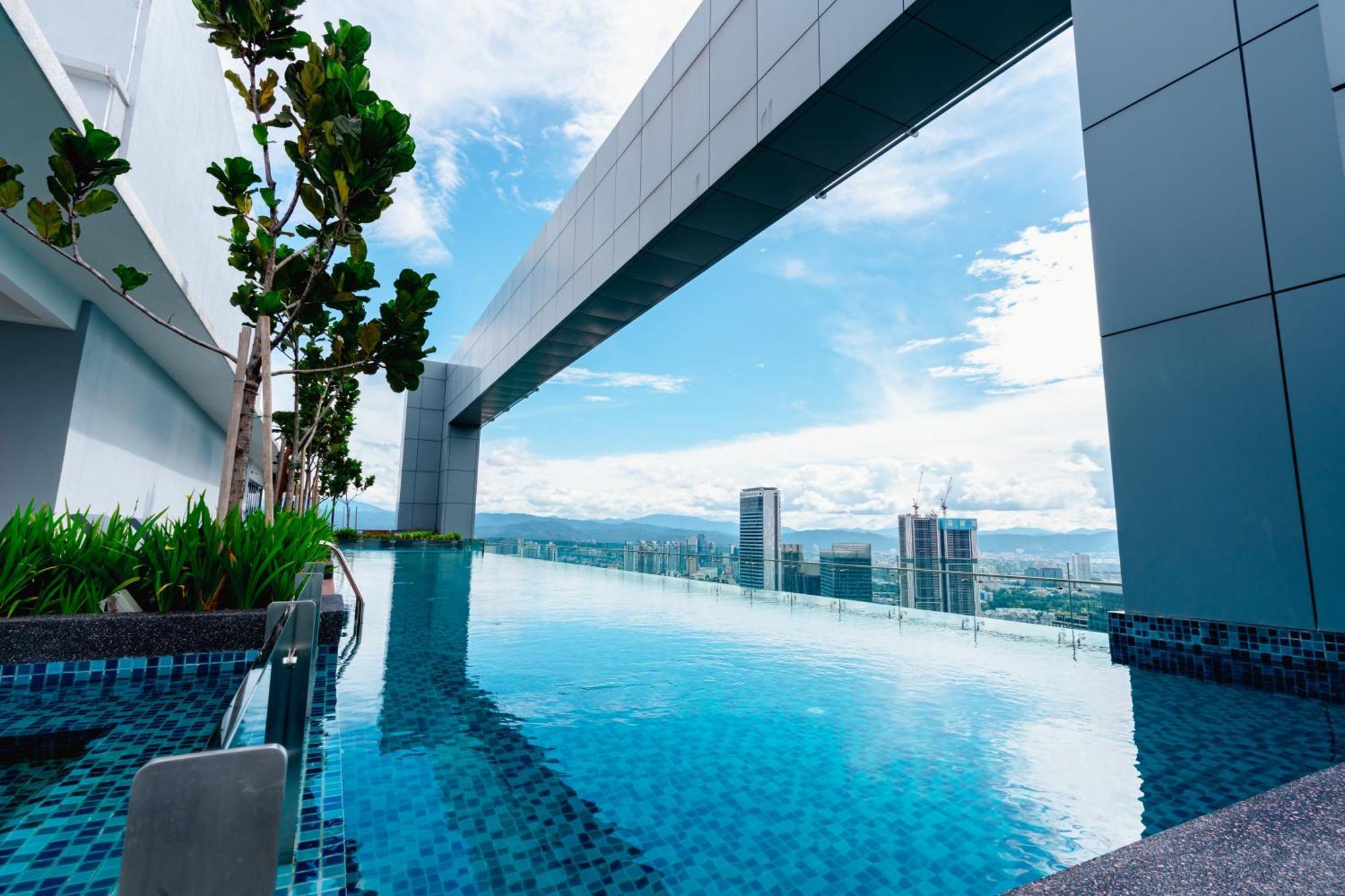 Royce Klcc Kuala Lumpur City Centre By Dormeo Destinations Exteriör bild