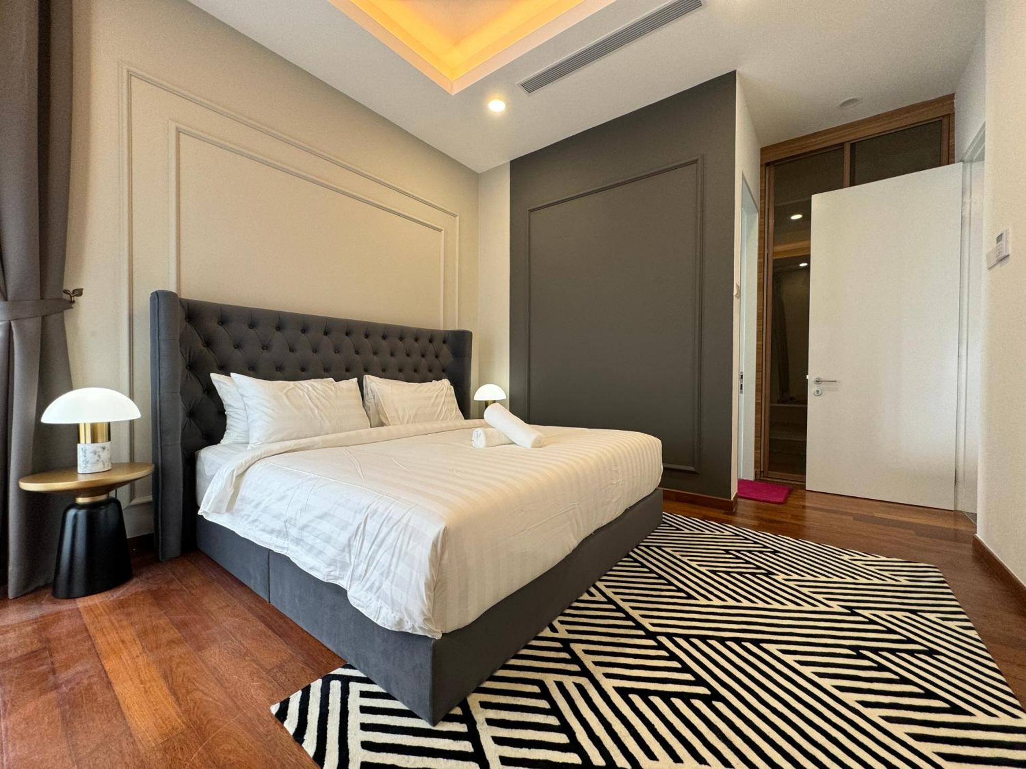 Royce Klcc Kuala Lumpur City Centre By Dormeo Destinations Exteriör bild
