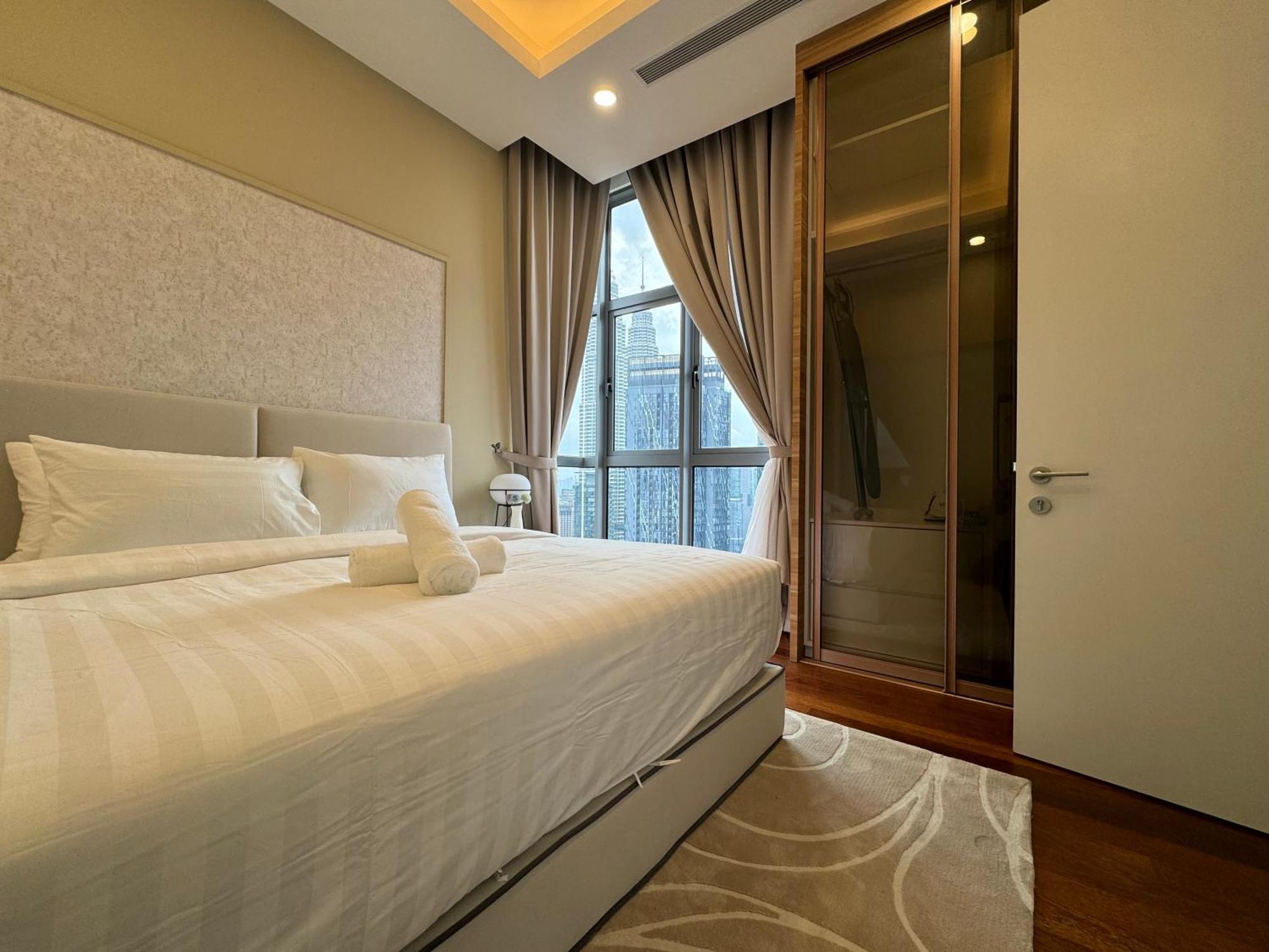 Royce Klcc Kuala Lumpur City Centre By Dormeo Destinations Exteriör bild