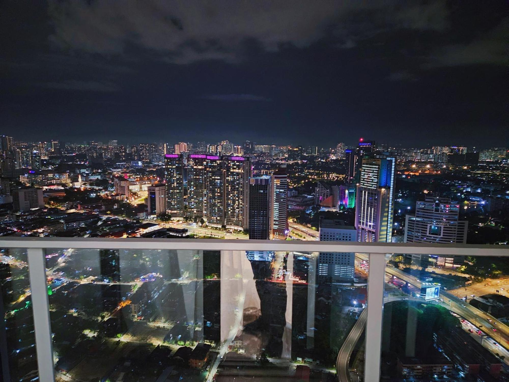Royce Klcc Kuala Lumpur City Centre By Dormeo Destinations Exteriör bild