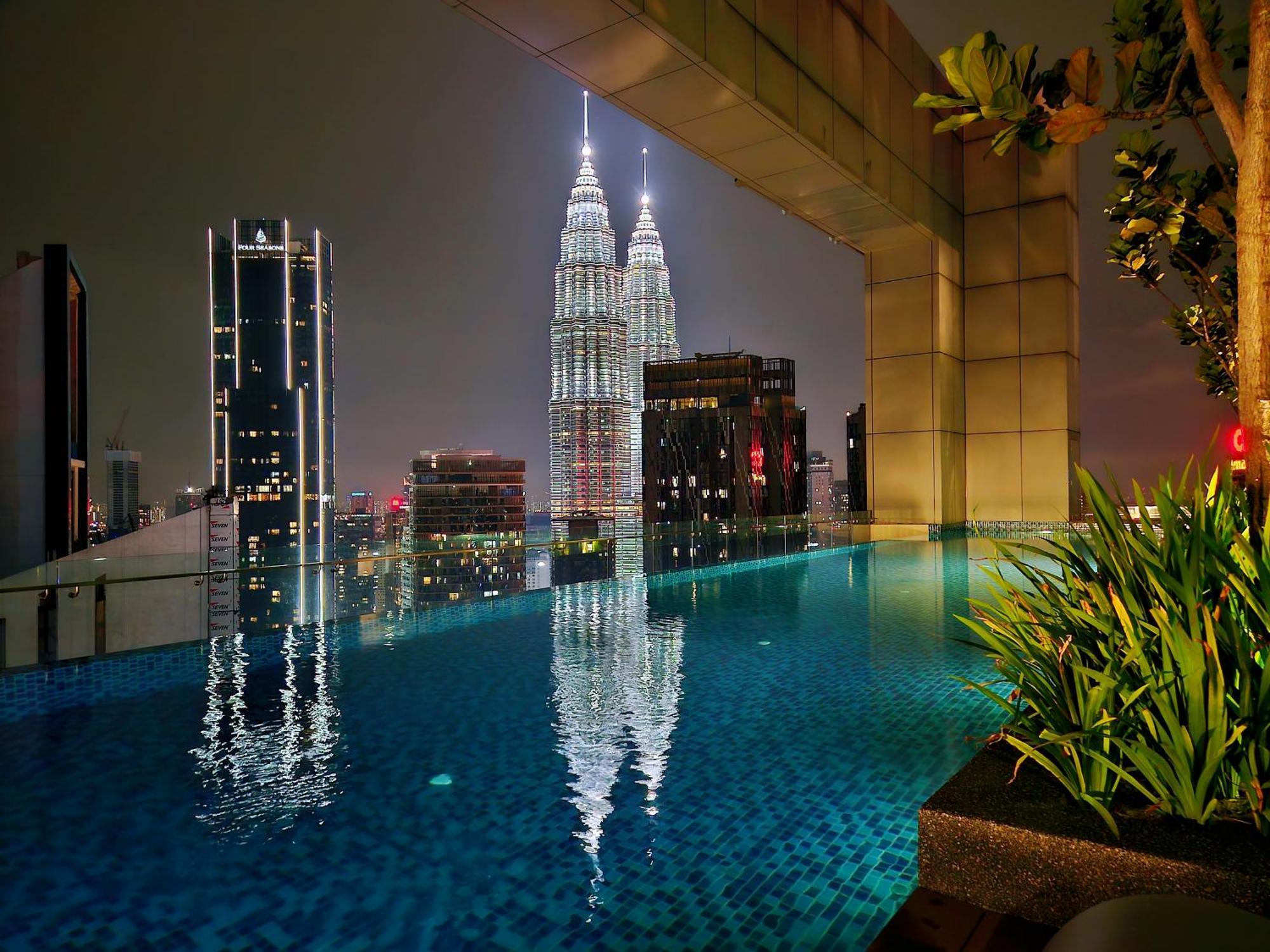 Royce Klcc Kuala Lumpur City Centre By Dormeo Destinations Exteriör bild